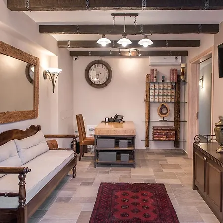 فندق مبيت وإفطار Konaki Ouranoupolis