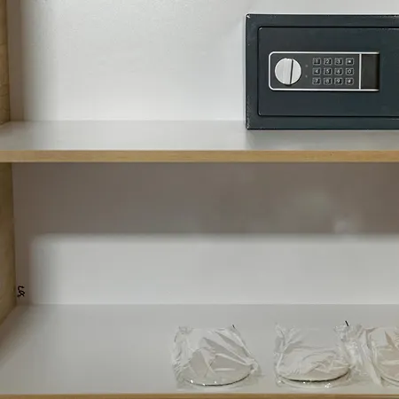 Konaki Ouranoupolis לינה וארוחת בוקר 3*